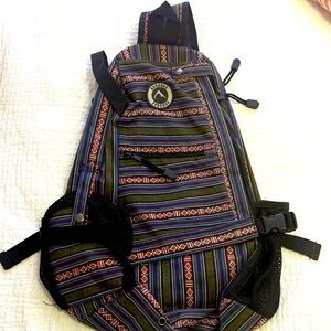 AURORAE Yoga Multicolored Geometric Design Sling Backpack